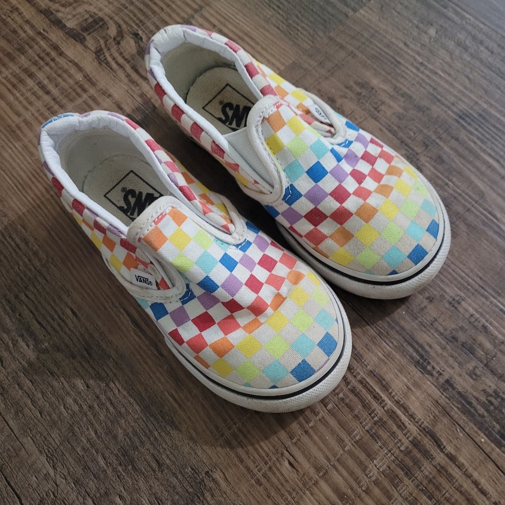 Toddler size 9 Vans